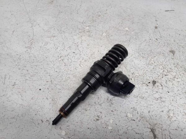 INJECTEUR VW/SEAT/SKODA 1.4TDI/1.9TDI - Vue 1